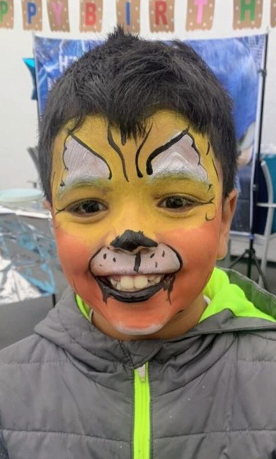 Tiger face painting